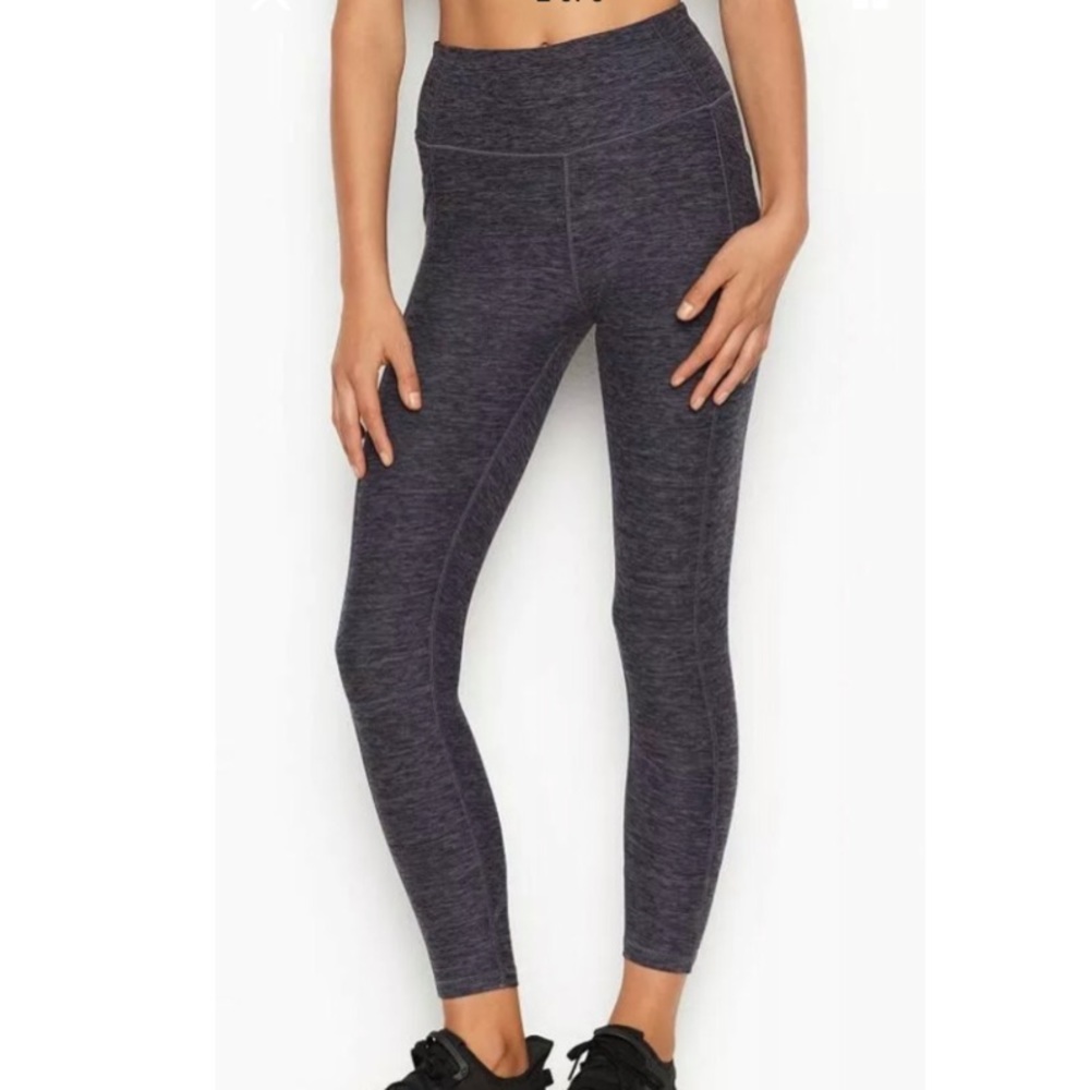 NWT VICTORIA’S SECRET TORNADO HEATHER ESSENTIAL STUDIO 7/8 LENGTH LEGGINGS
